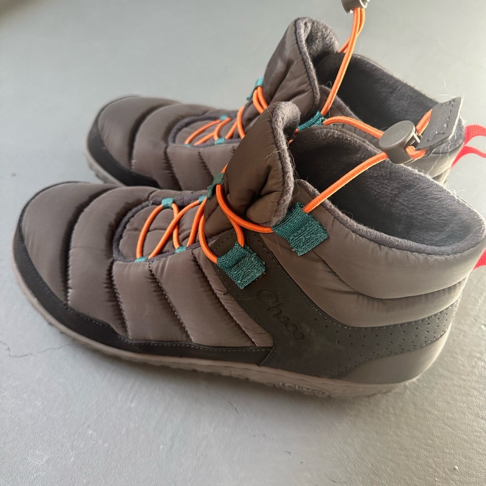 Women’s Chaco Puffer Boots